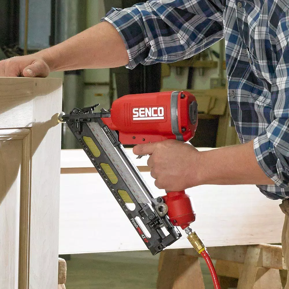 Nail Guns Senco 15-Gauge 2 1/2 In Angled Finish Nailer 9 Nail Guns Senco 15-Gauge 2 1/2 In Angled Finish Nailer - Image 9