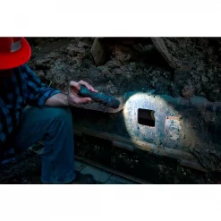 Handheld Flashlights Coast Polysteel 600 Heavy Duty 710 Lumen Waterproof LED Flashlight With Twist Focus -flashlights Shop unnamed file 1490