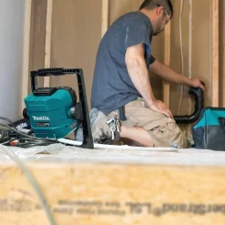 Handheld Spotlights Makita 18-Volt LXT Lithium-Ion Cordless/Corded LED Flood Light -flashlights Shop unnamed file 1861