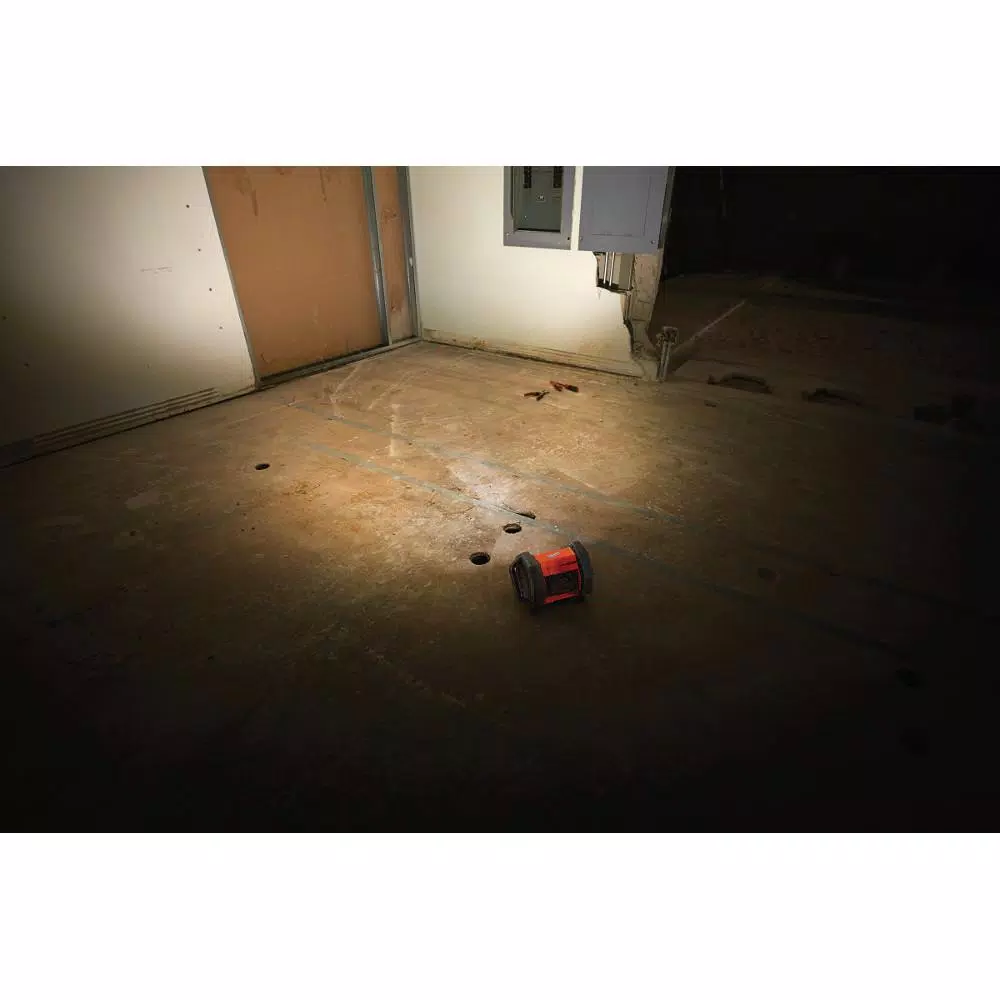 Lanterns Milwaukee M18 ROVER 18-Volt Lithium-Ion Cordless 1500 Lumens LED Flood Light (Tool-Only) 9 Lanterns Milwaukee M18 ROVER 18-Volt Lithium-Ion Cordless 1500 Lumens LED Flood Light (Tool-Only) - Image 9