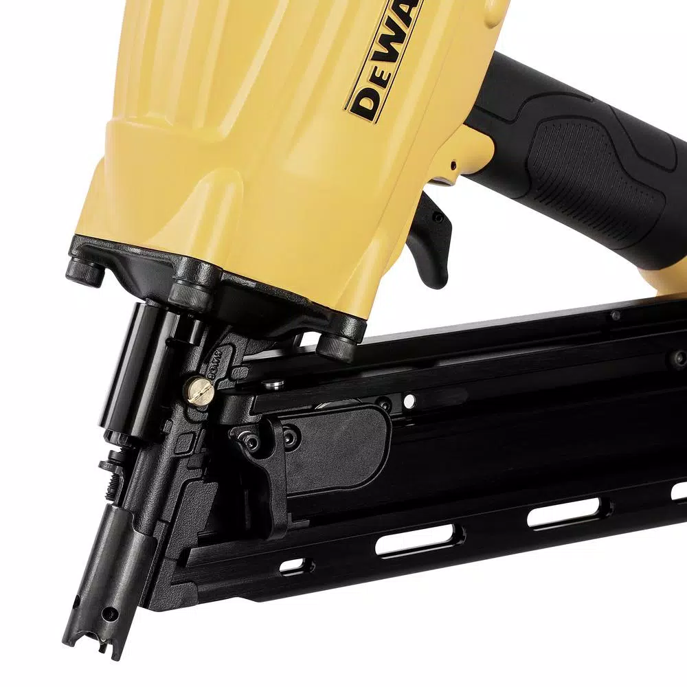 Nail Guns DEWALT Pneumatic 28-Degree Framing Nailer 3 Nail Guns DEWALT Pneumatic 28-Degree Framing Nailer - Image 3
